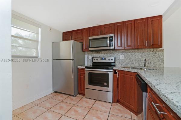 10525 SW 112th Ave #309, Unincorporated Dade County, Florida 33176, image 3