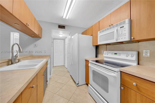 15770 SW 106th Ter #106, Unincorporated Dade County, Florida 33196, image 2