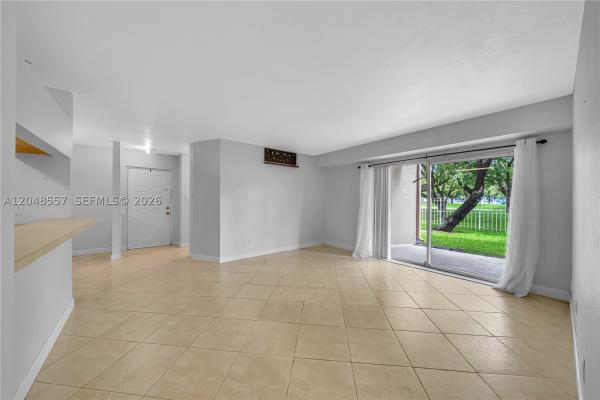15770 SW 106th Ter #106, Unincorporated Dade County, Florida 33196, image 3