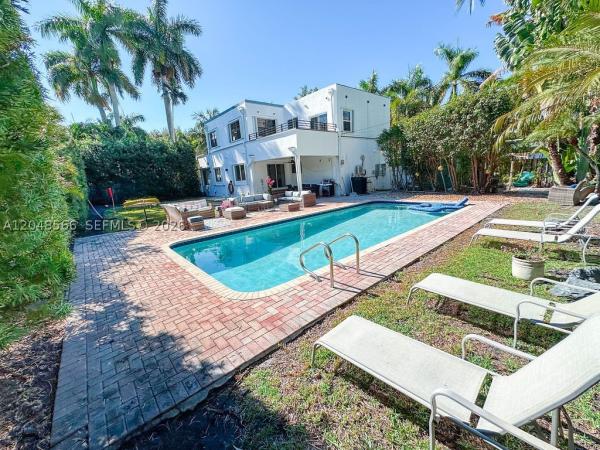 Hollywood Lakes, 1255 Jackson St, Hollywood, Florida 33019, image 2