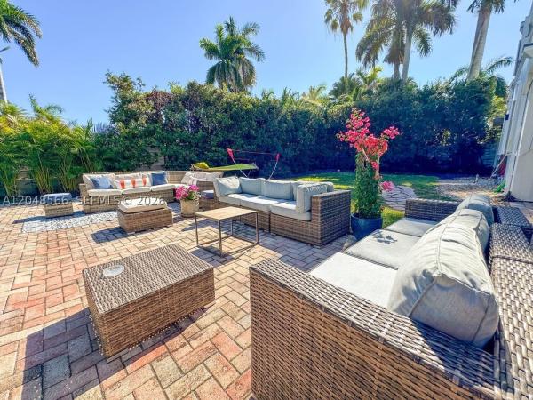 Hollywood Lakes, 1255 Jackson St, Hollywood, Florida 33019, image 1