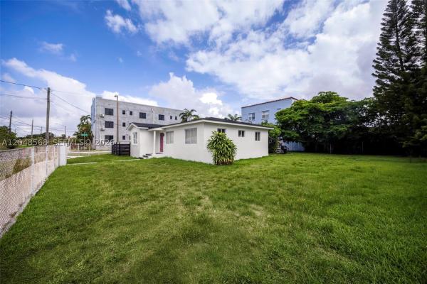Carolina Heights, 2939 SW 5th St, Miami, Florida 33135, image 3