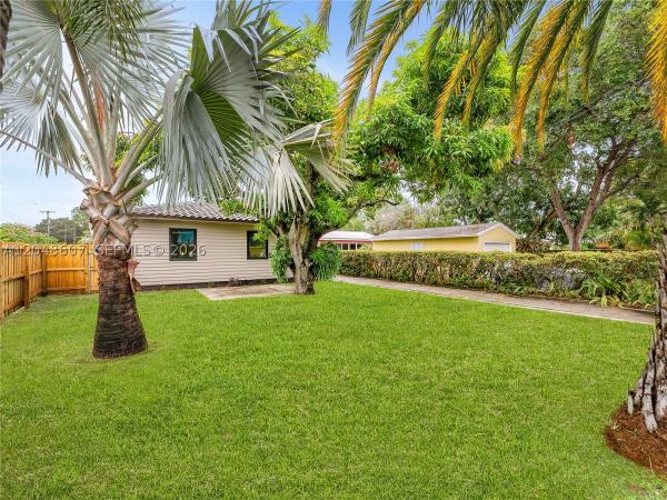 801 S Palmway, Lake Worth, Florida 33460, image 2