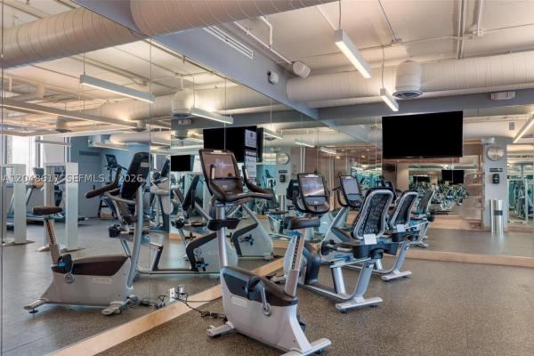 900 Biscayne Bay, 900 Biscayne Blvd #2408, Miami, Florida 33132, image 3