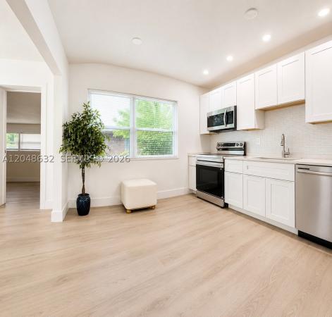Boulevard Gardens, 3061 NW 2nd St, Fort Lauderdale, Florida 33311, image 2