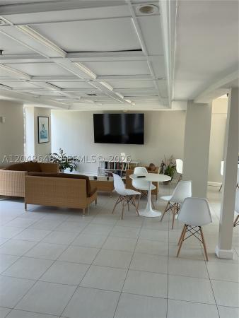 Crystal House, 5055 Collins Ave #14H, Miami Beach, Florida 33140, image 1