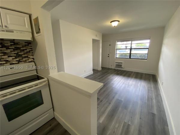 The Cove, 380 SE 12th Ave #1-4, Deerfield Beach, Florida 33441, image 3