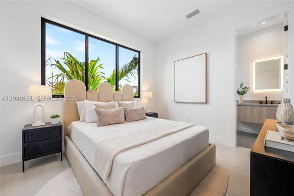 Silver Bluff Gardens, 2785 SW 34th Ave, Miami, Florida 33133, image 3