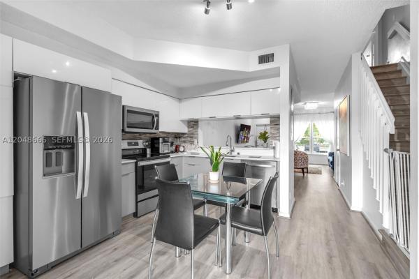 Coral Reef Club, 9925 NW 57th Mnr #00, Coral Springs, Florida 33076, image 3