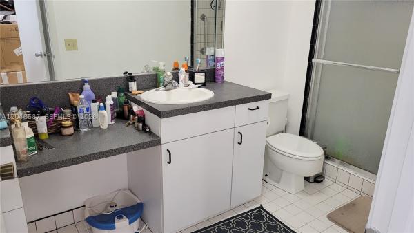 461 Ives Dairy Rd #204-2, Unincorporated Dade County, Florida 33179, image 3