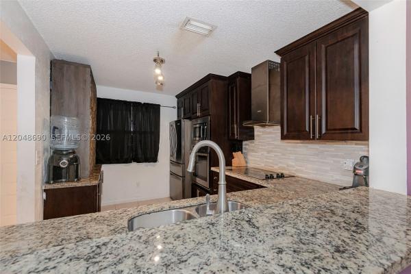 The Provinces Of Pierpointe At Pembroke Lakes, 11733 NW 11th St, Pembroke Pines, Florida 33026, image 3