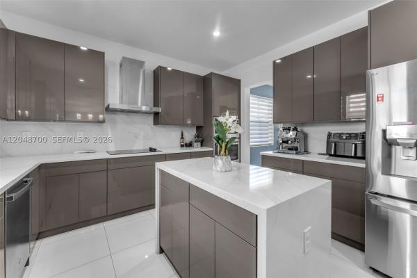 1810 SW 144th Ave, Unincorporated Dade County, Florida 33175, image 2
