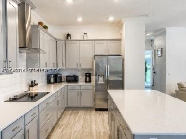 5933 Berwick Ln, Naples, Florida 34142, image 3