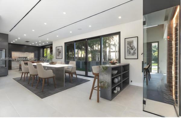 Rio Vista Isles, 801 SE 11th Ct, Fort Lauderdale, Florida 33316, image 3