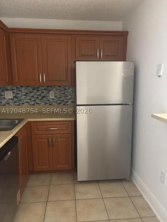 7110 NW 179th St #211, Hialeah, Florida 33015, image 1
