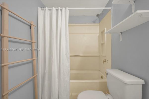 6195 NW 186th St #113, Hialeah, Florida 33015, image 3