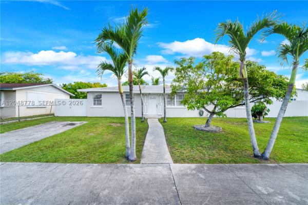 Avocado Villas, 1759 W Mowry Ct, Homestead, Florida 33030, image 3