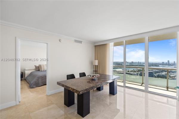 50 Biscayne, 50 Biscayne Blvd #5210, Miami, Florida 33132, image 2