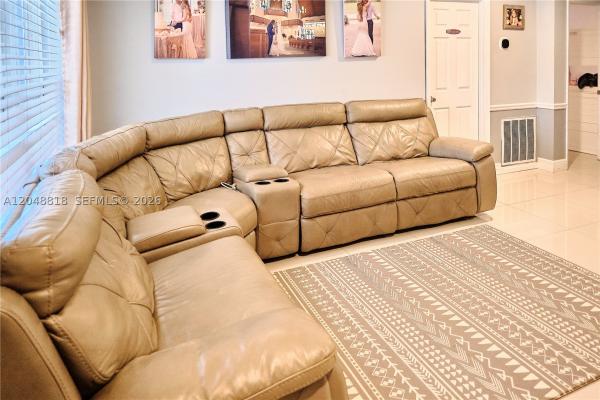 North Andrews Terrace, 5417 NE 4th Ter, Oakland Park, Florida 33334, image 2