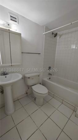 The Four Ambassadors, 801 Brickell Bay Dr #365, Miami, Florida 33131, image 2