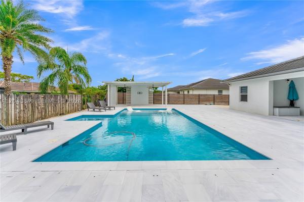 21100 SW 127th Pl, Unincorporated Dade County, Florida 33177, image 1