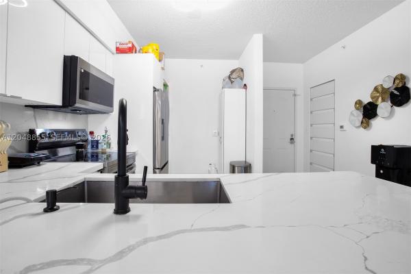 Blue Lagoon, 5091 NW 7th St #TS-11, Miami, Florida 33126, image 3
