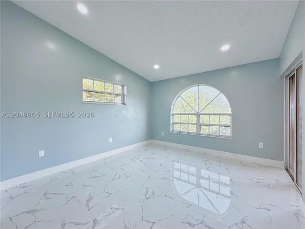 10014 Hammocks Blvd #201-4, Unincorporated Dade County, Florida 33196, image 3