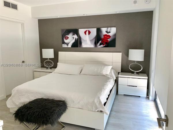 Brickell Heights West, 55 SW 9th St #2706, Miami, Florida 33130, image 2