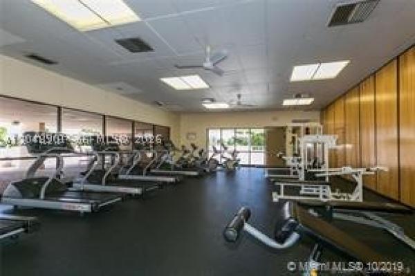 Coronado Tower 3, 20379 W Country Club Dr #PH-32, Aventura, Florida 33180, image 2