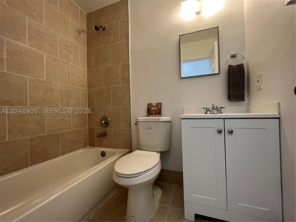Collier City, 3028 NW 2nd St #1-3, Pompano Beach, Florida 33069, image 2