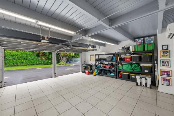 8735 SW 122nd St, Unincorporated Dade County, Florida 33176, image 2