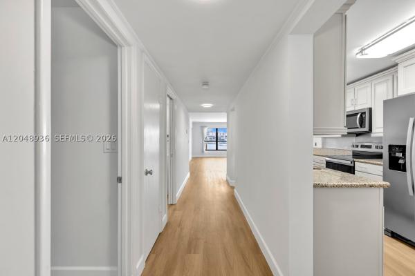 Lindal, 200 Golden Isles Dr #203, Hallandale Beach, Florida 33009, image 3