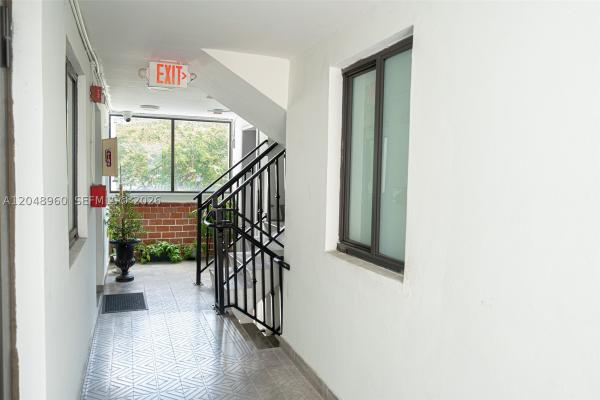 Douglas, 810 Salzedo St #15, Coral Gables, Florida 33134, image 2
