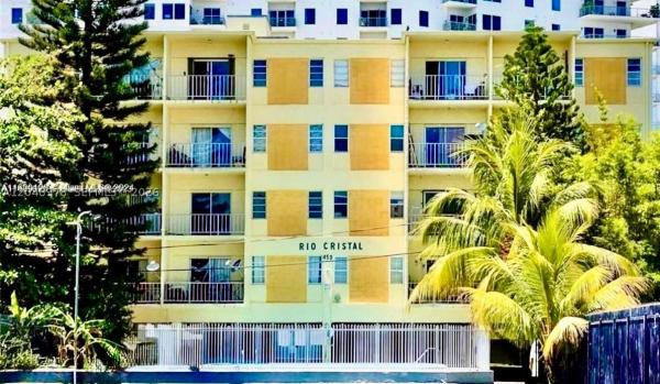 Rio Cristal, 453 SW 2nd St #306C, Miami, Florida 33130, image 2