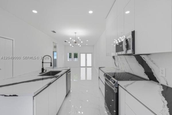 2419 NW 97th St, Unincorporated Dade County, Florida 33147, image 2