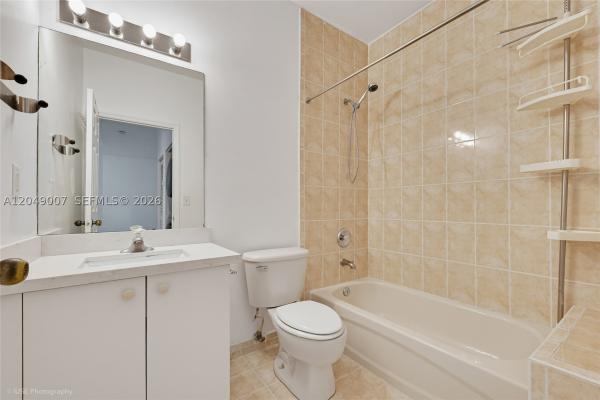 Caribbean Isles Villas, 2630 NE 3rd Dr #204, Homestead, Florida 33033, image 2