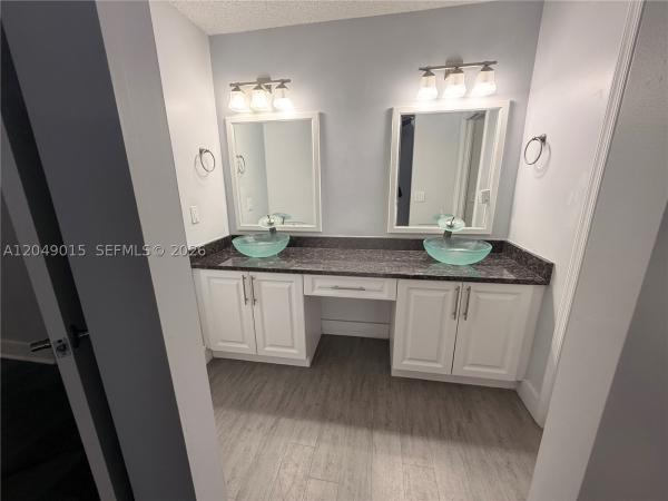 14467 SW 137th Ct, Unincorporated Dade County, Florida 33186, image 1