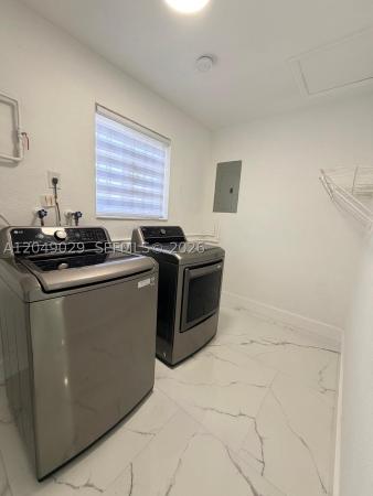 Bell Gardens, 19202 NW 23rd Ct, Miami Gardens, Florida 33056, image 3