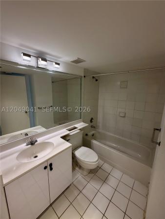 Parc Central Aventura South, 3300 NE 191st St #404, Aventura, Florida 33180, image 3