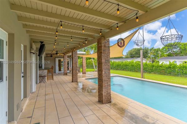 10360 SW 112th St, Unincorporated Dade County, Florida 33176, image 2