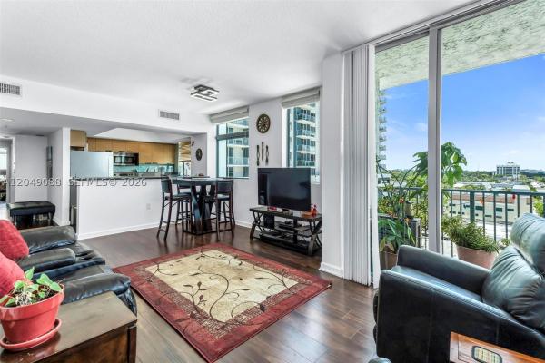 Hollywood Station, 140 S Dixie Hwy #501, Hollywood, Florida 33020, image 3