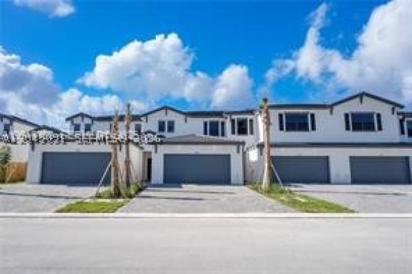 4941 Peacock Way #5838, Dania Beach, Florida 33312, image 3