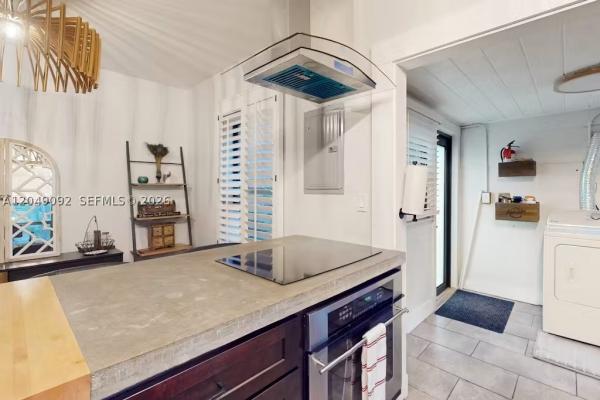 Poinciana Park, 416 SE 19th St, Fort Lauderdale, Florida 33316, image 3