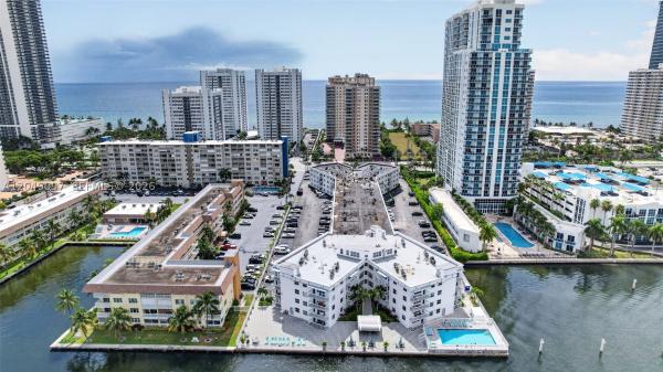 Chelsea Bayview, 1913 S Ocean Dr #225, Hallandale Beach, Florida 33009, image 1