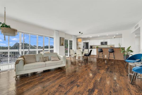 Hillcrest, 3800 Hillcrest Dr #422, Hollywood, Florida 33021, image 1