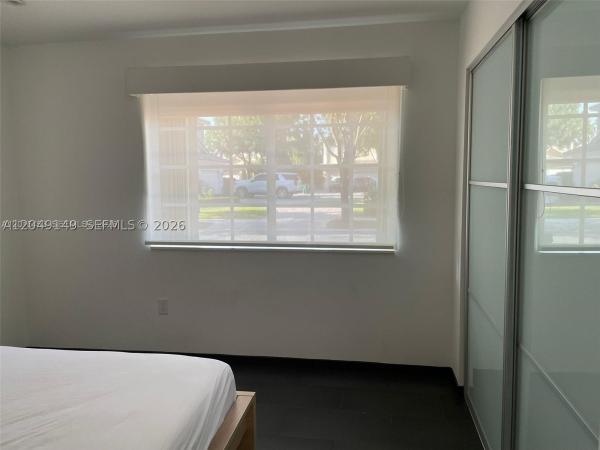 St Croix At Doral Isles, 10933 NW 73rd Ter, Doral, Florida 33178, image 3
