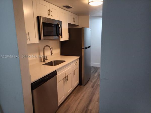 Palm-Aire Gardens, 4401 W Mcnab Rd #24, Pompano Beach, Florida 33069, image 3