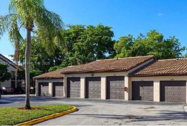 Palm-Aire Gardens, 4401 W Mcnab Rd #24, Pompano Beach, Florida 33069, image 1