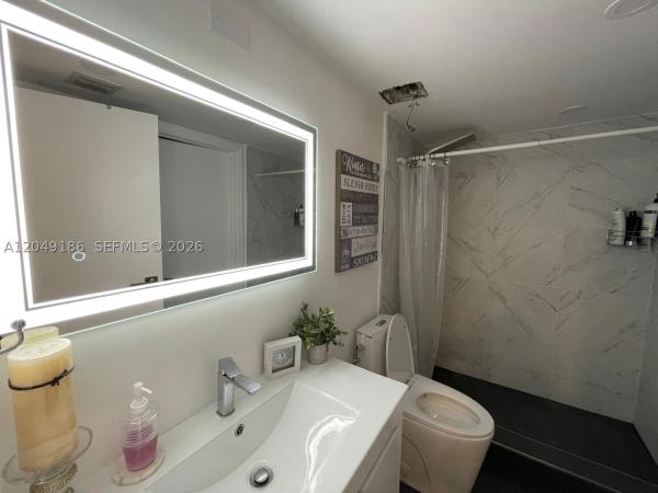 The Grandview Palace, 7601 E Treasure Dr #1017, North Bay Village, Florida 33141, image 2