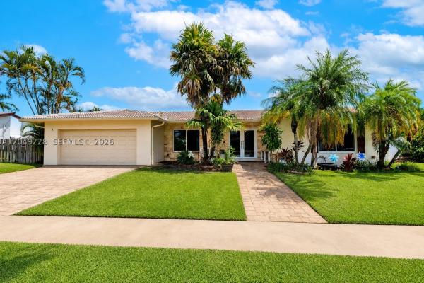 Bonaventure Lakes, 16740 Harbor Ct, Weston, Florida 33326, image 2